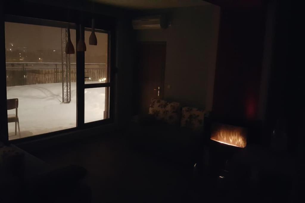 Unique Studio- Great Balcony And View! Parking Possibility! Veliko Tărnovo Esterno foto