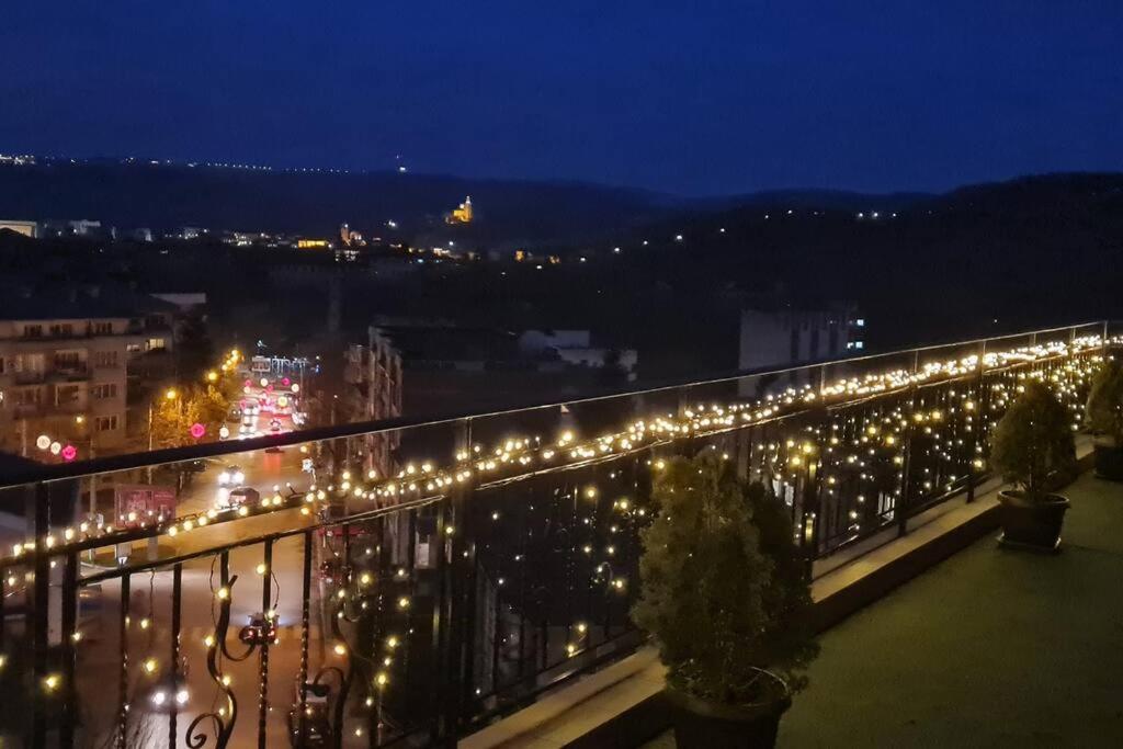 Unique Studio- Great Balcony And View! Parking Possibility! Veliko Tărnovo Esterno foto
